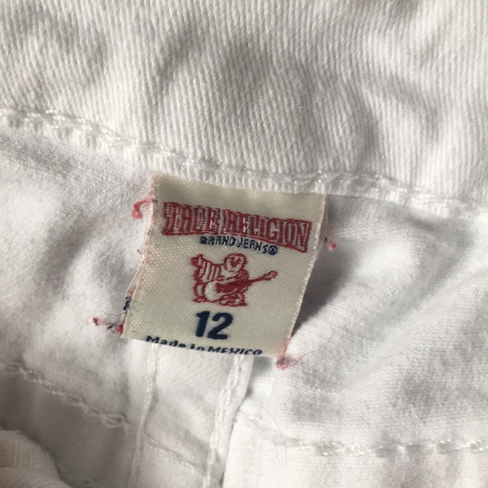 White True Religion Shorts - Picture 3 of 7